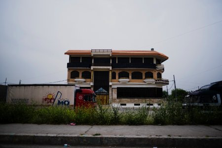 Views of a drive in April of 2019 through Mosul 24 photo