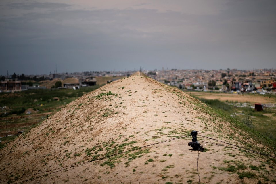 Views of the archaeological site of Nineveh in modern-day Mosul, currently occupied by squatters 09