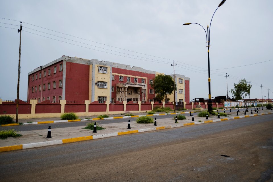 Views in May of 2019 around downtown Shingal at sunset 08