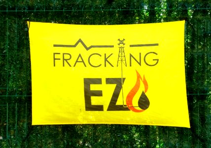 Víllodas - Fracking Ez