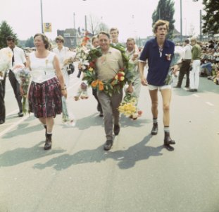 Vierdaagse Nijmegen, finale, Bestanddeelnr 254-8517