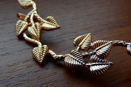 Big earrings gold twig with leaves golden tickets