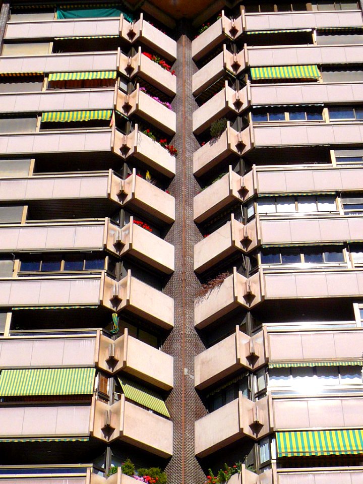 Valladolid - Paseo Isabel la Católica nº 21 a 26 (1) 03