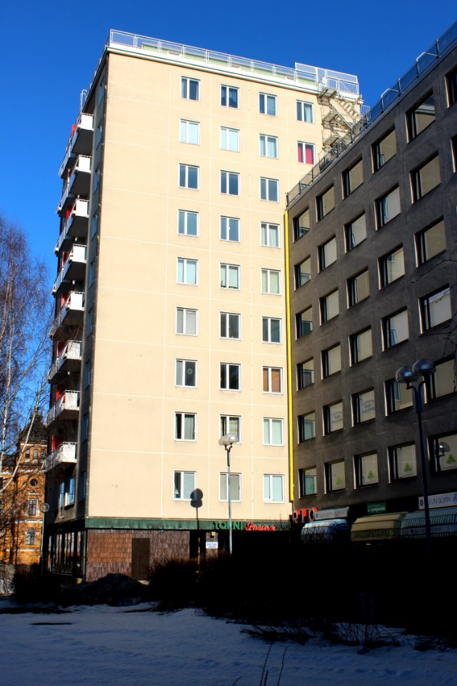 Vakuutustorni Oulu 20120409
