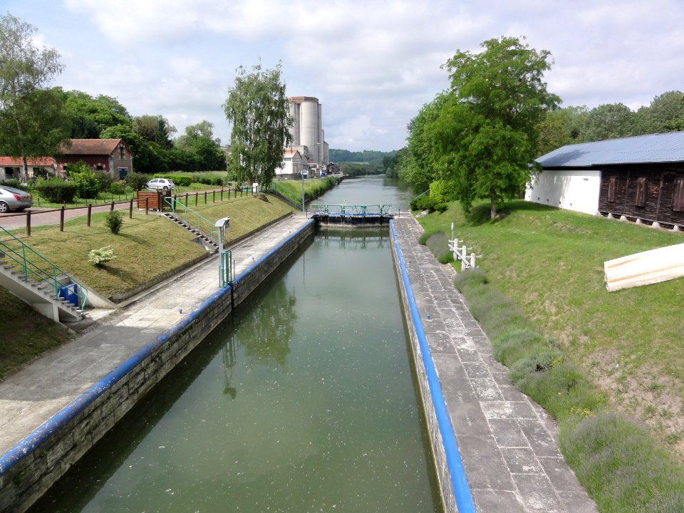 Vic-sur-Aisne, Aisne canalisée, écluse nr 12