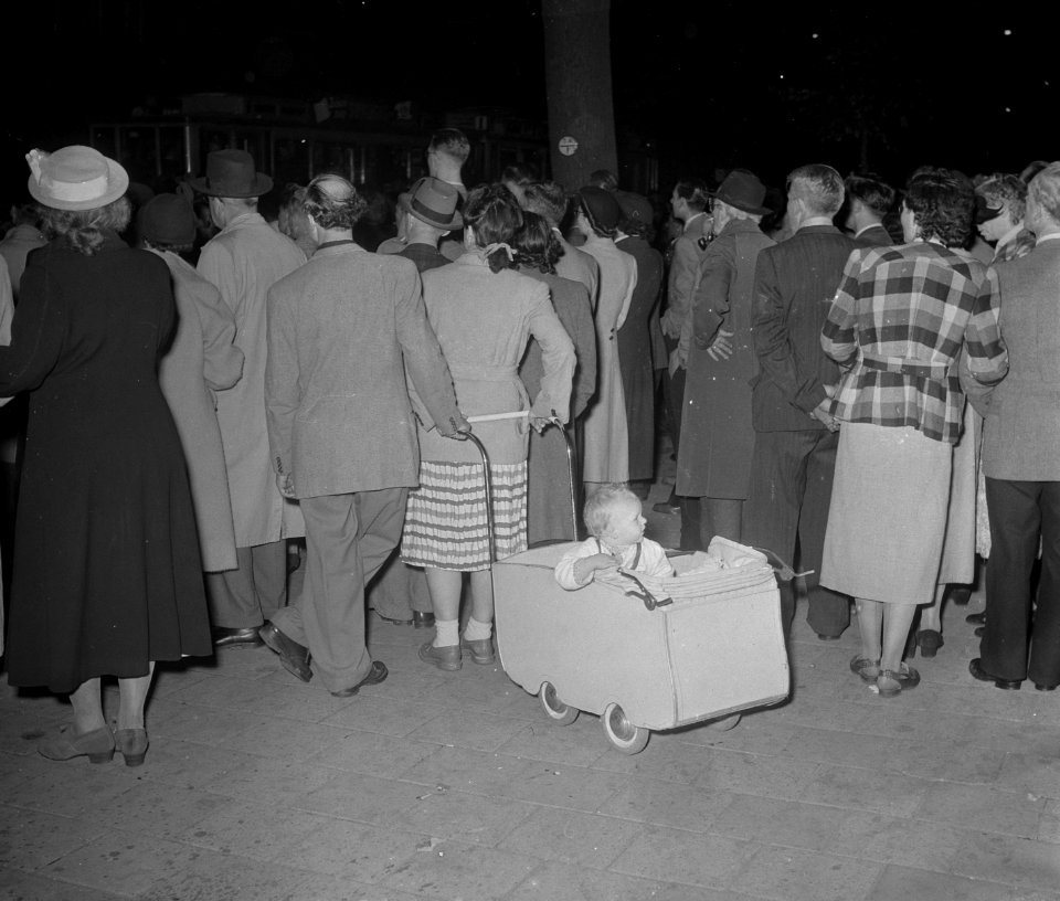 Verkiezingsdrukte in krantenwijk Amsterdam, Bestanddeelnr 905-1852