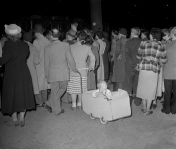 Verkiezingsdrukte in krantenwijk Amsterdam, Bestanddeelnr 905-1852