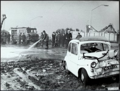 Verkeer, ongelukken, Bestanddeelnr 127-0593