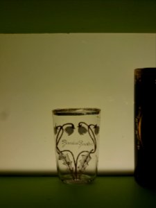 Vichy - Il était une fois la Reine des villes d'eaux - Verre de cure de station thermale 02