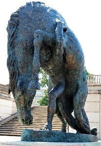 Carrying horse bronze