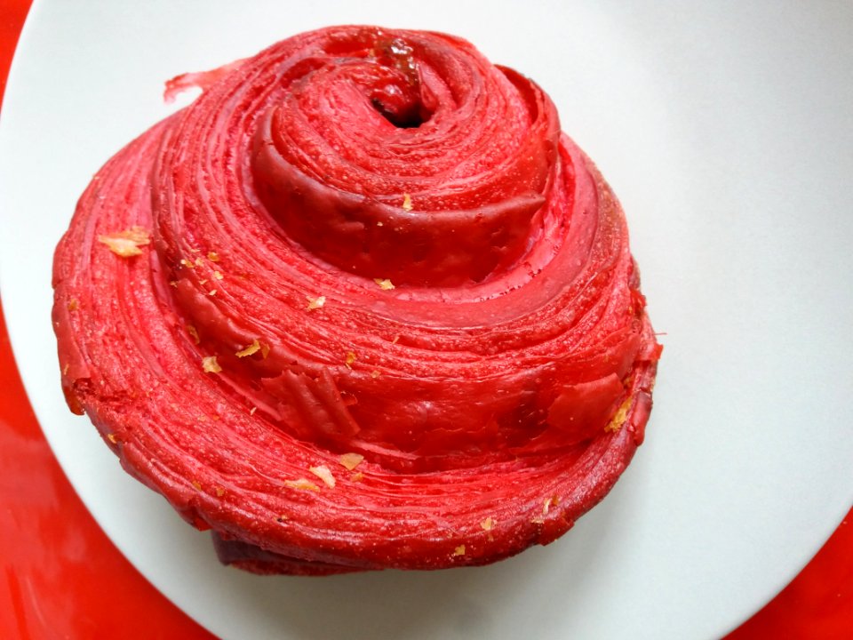 Villeurbanne - Rue Francis de Pressensé - Boulangerie Chez Louis - Croissant à la fraise