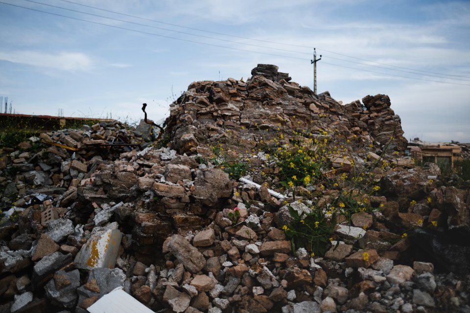 Views of the ruined minaret of Qutb ad-Din Muhammad around the old city of Shingal following destruction during the war with the Islamic State 24