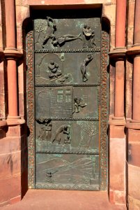 Villingen Münster Johannes-Portal links Johannes der Täufer