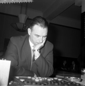Vijfde ronde, pers damkampioenschap 1964, Van Dijk, Bestanddeelnr 916-2342