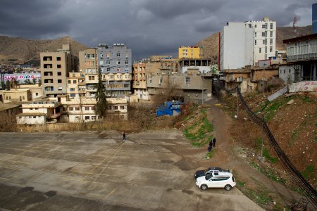 Views walking around the center of Duhok 15