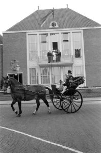 Werkbezoek H M de Koningin aan provincie Noord-Holland, Bestanddeelnr 912-7241