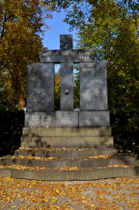 Wehrheim, Friedhof, Kriegerdenkmal, Detail