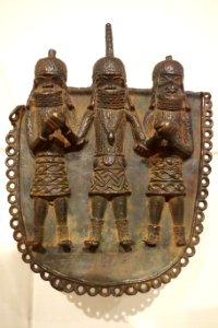Waist Pendant with Oba and Two Attendants, Edo people, Benin, Edo state, Nigeria, mid 16th to early 17th century, copper alloy - Brooklyn Museum - Brooklyn, NY - DSC08519