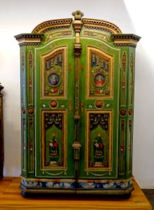 Wardrobe, Gunzburg, Schwaben, c. 1800, fir, spruce - Germanisches Nationalmuseum - Nuremberg, Germany - DSC03575