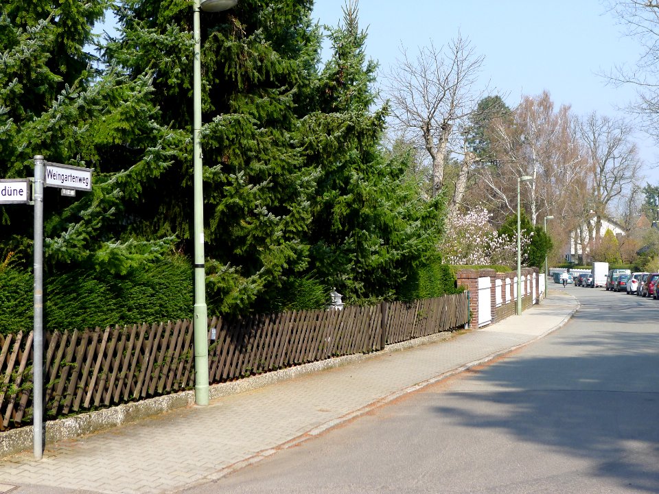 Weingartenweg (Berlin-Wilhelmstadt)