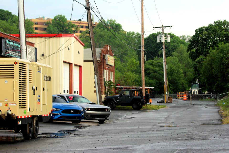 Warehouses and garages in Rensselaer, New York