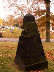 Wainwright Monument, Allegheny Cemetery, 02