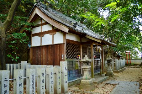 Wakayamatohime-jinja, haiden
