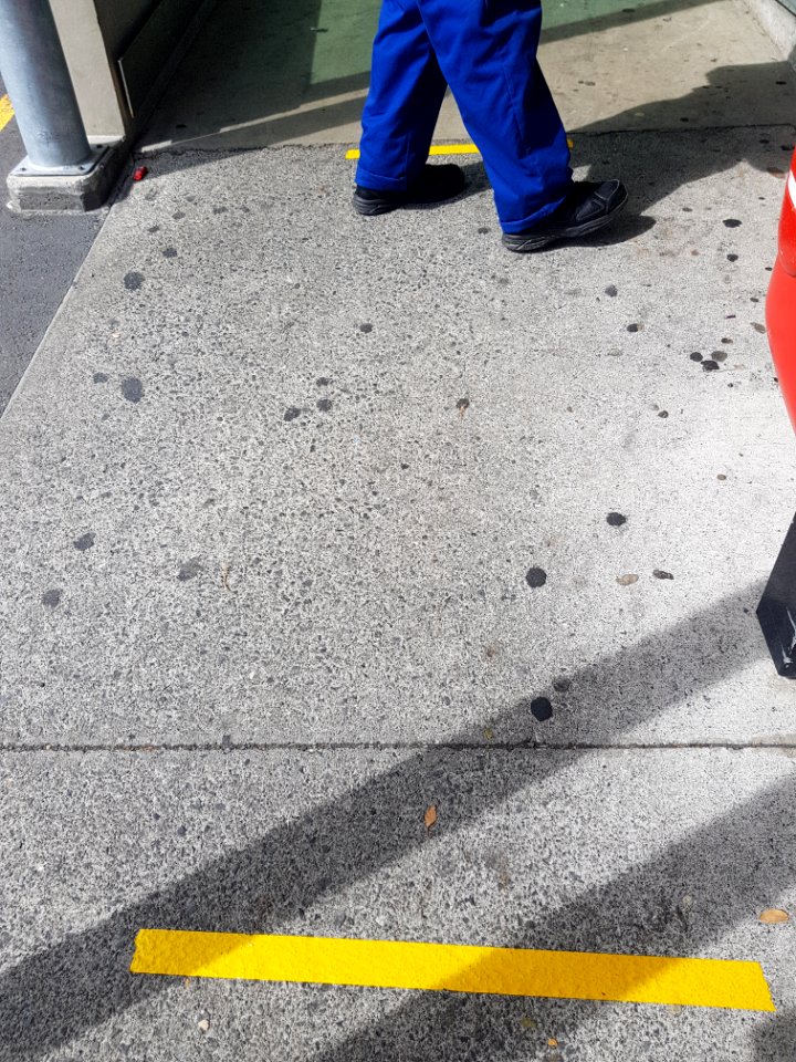 Wait lines at supermarket