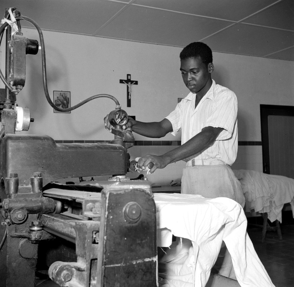 Wasserij in het klooster Scherpenheuvel op Curaçao, Bestanddeelnr 252-8572