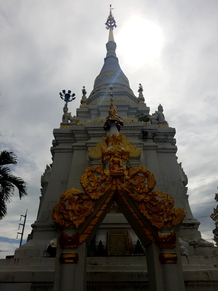 Wat Phra That Si Chom Thong - 2017-07-08 (013)