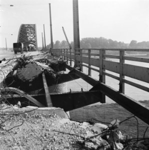 Waalbrug te Nijmegen, Bestanddeelnr 900-8013