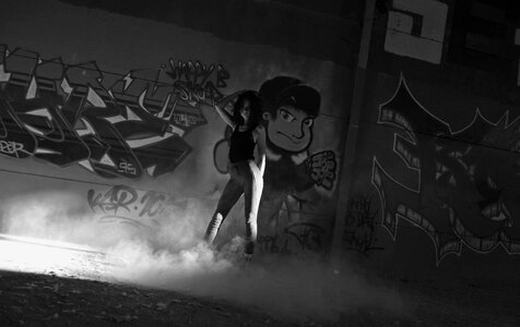 Graffiti girl street