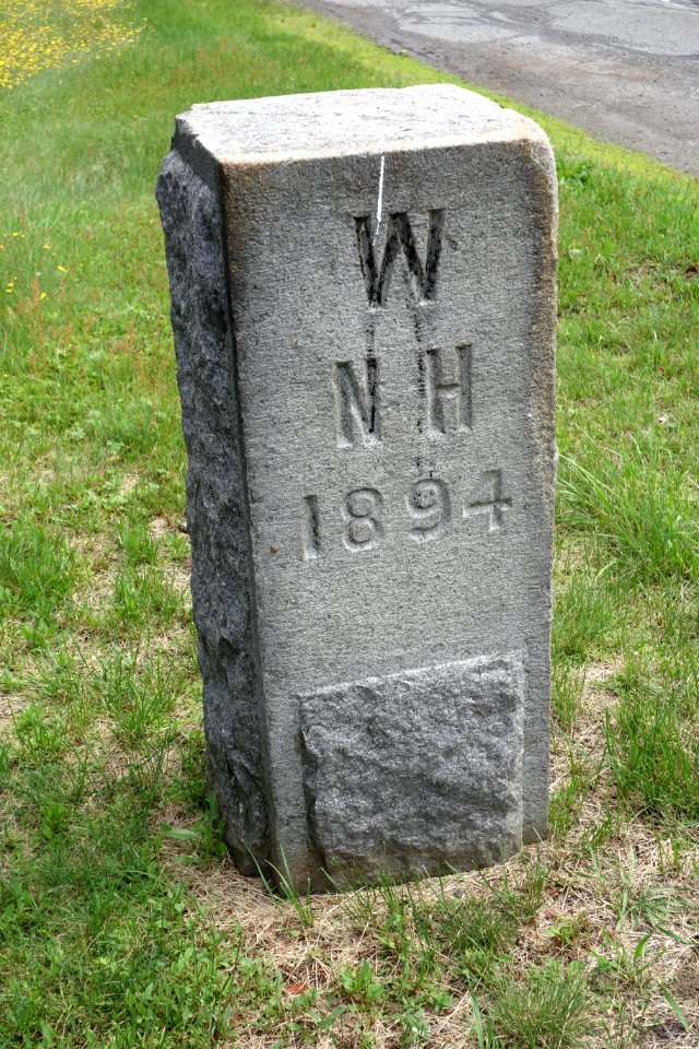 W NH 1894 - Mass-NH border marker - Northfield, Massachusetts - DSC07540