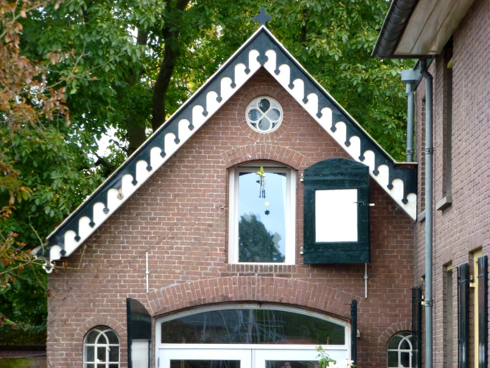 Winssen (Beuningen Gld) van Heemstraweg 47, koetshuis, daknok