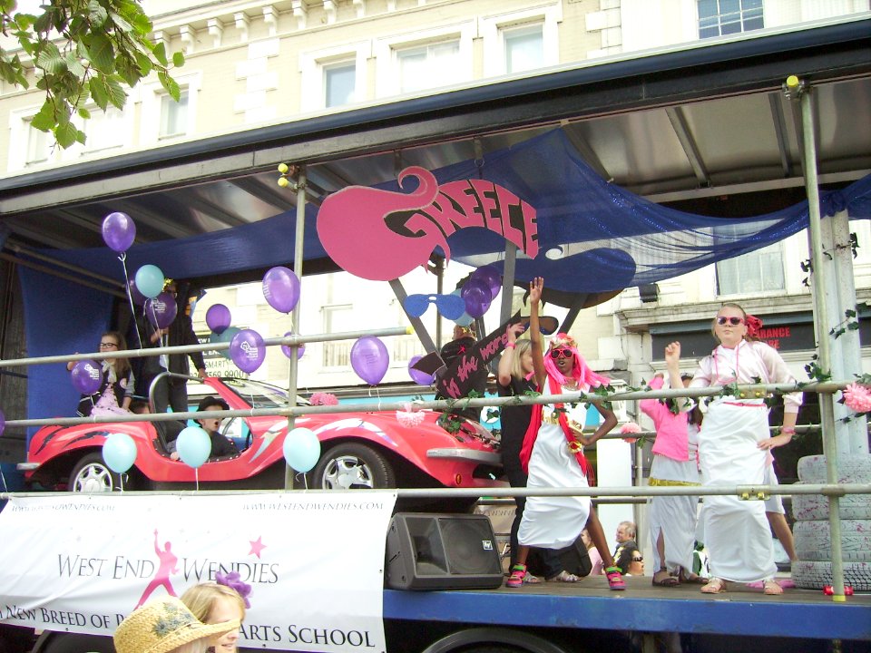 WEW2RiverFestivalParade