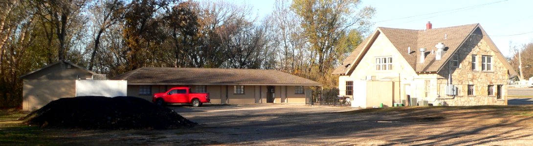Westside complex (Eureka, KS) from ESE 1