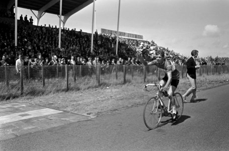 Wielrennen te Zandvoort, kampioen nieuwelingen 1965, Bestanddeelnr 917-9945