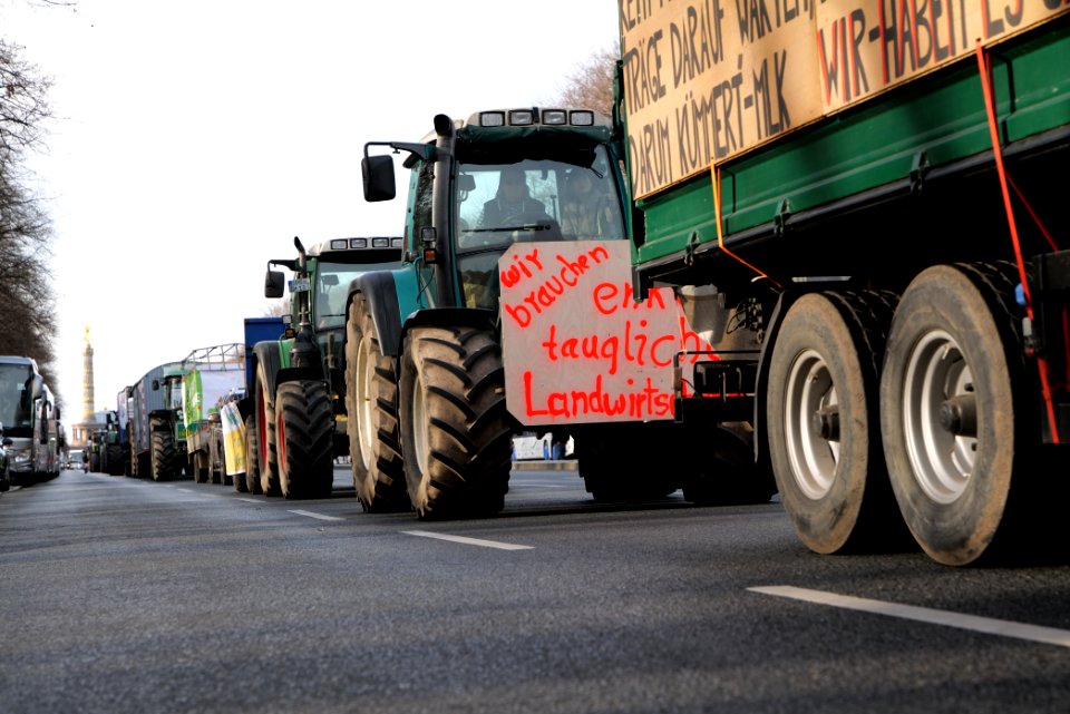 Wir haben es satt demonstration Berlin 2020 tractors 18