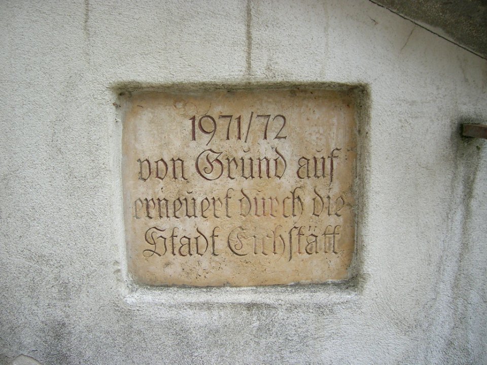 Walburgistiege Eichstätt -Inschrift