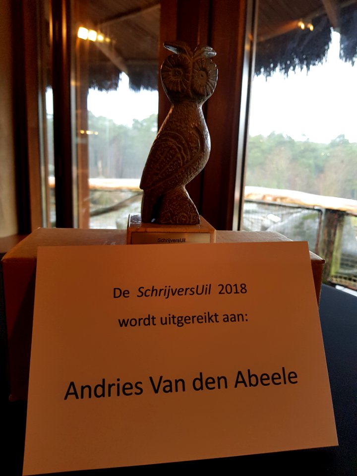 WikiUilen 2018-SchrijversUil (1)