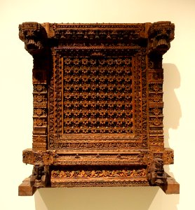 Window, Western India, Gujarat, Patan, 16th-17th century, carved wood - Ethnological Museum, Berlin - DSC01556