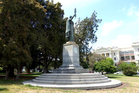 William McKinley Memorial, view 4 - San Francisco, CA - DSC02697