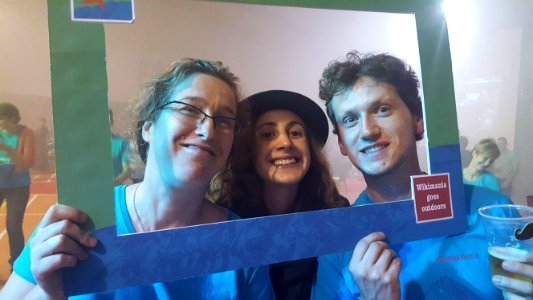 Wikimania 2016-Afterparty volunteers (8)