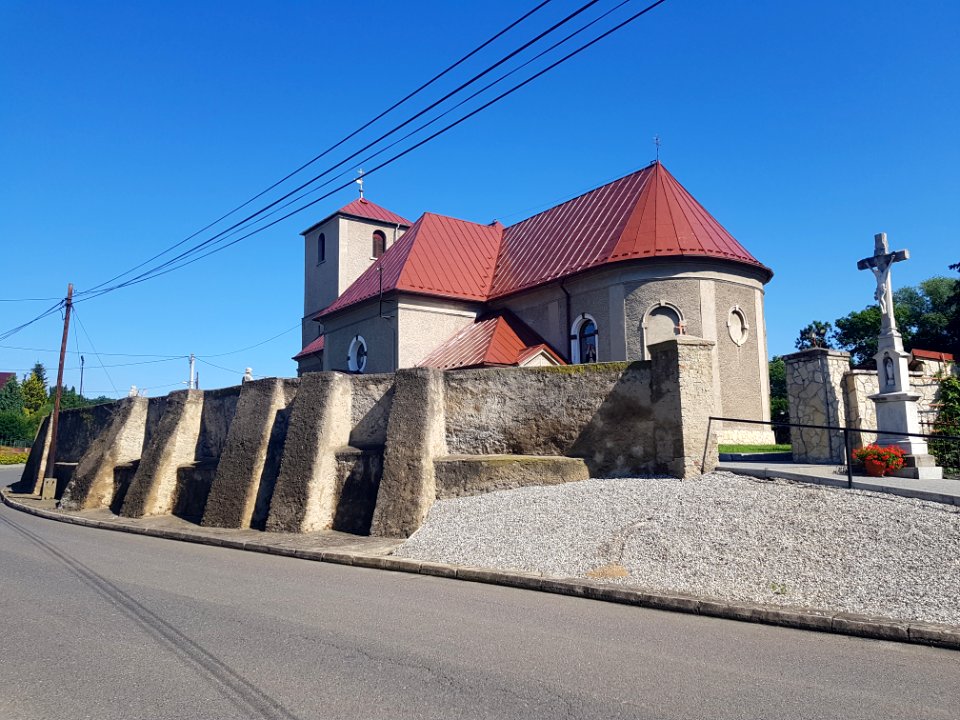 Włodzienin, kościół pw. Trójcy Świętej