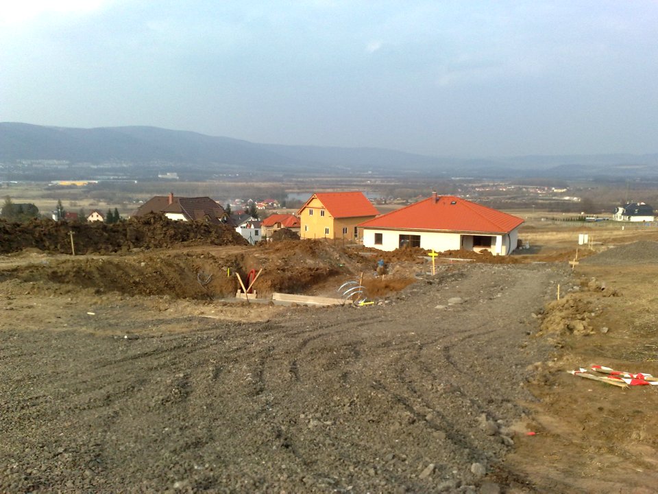 Vystavba mezi obcemi Drahkov a Suche C