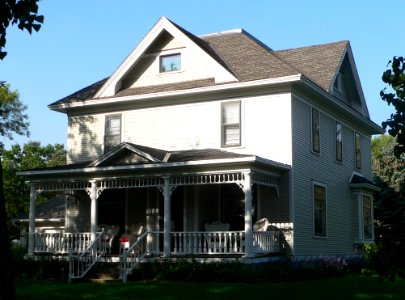 W and R Glendenning house from NE 1