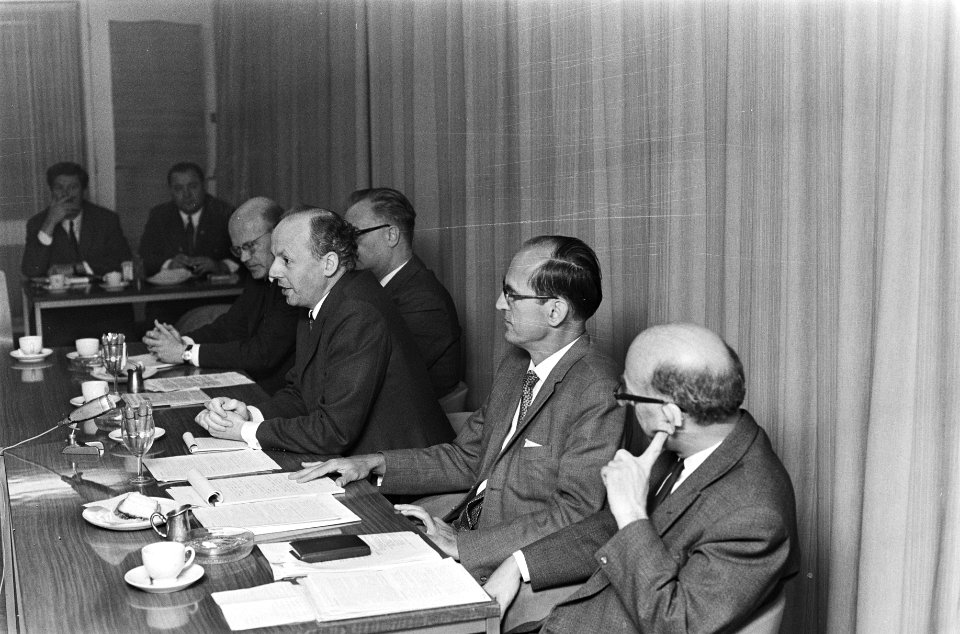 W. Drees Jr. lijsttrekker DS 70 persconferentie, Den Haag, Bestanddeelnr 924-1553