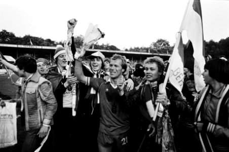Wageningen tegen Cambuur 4-0, na competitie , Wageningen naar ere divisie Jaap, Bestanddeelnr 930-8680