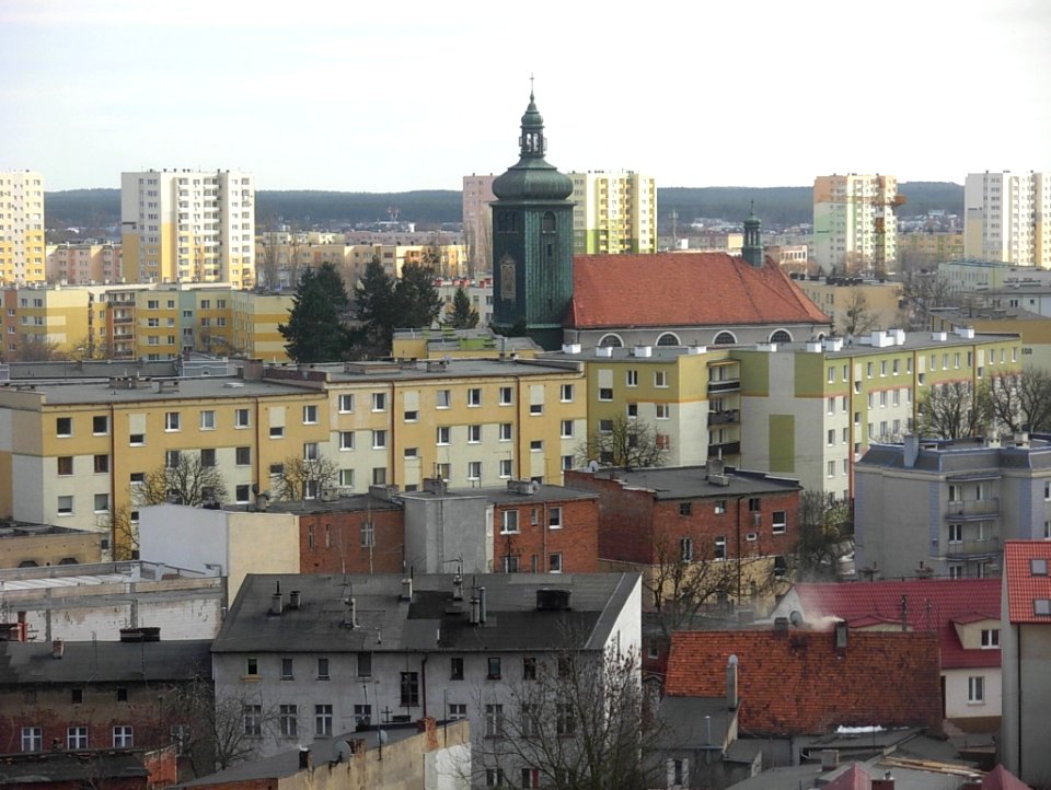 W ciśn Bdg widok 03-2013 kościół MBNP