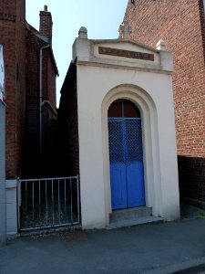 Wahagnies (Nord, Fr) oratoire N.D. des 7 Douleurs